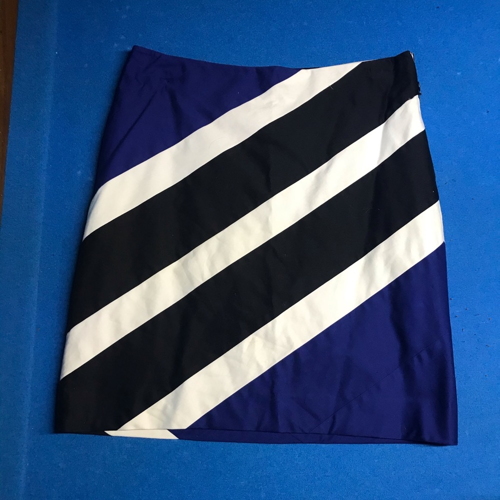 WHBM Royal Blue Black Diagonal Stripe Skirt Size 4